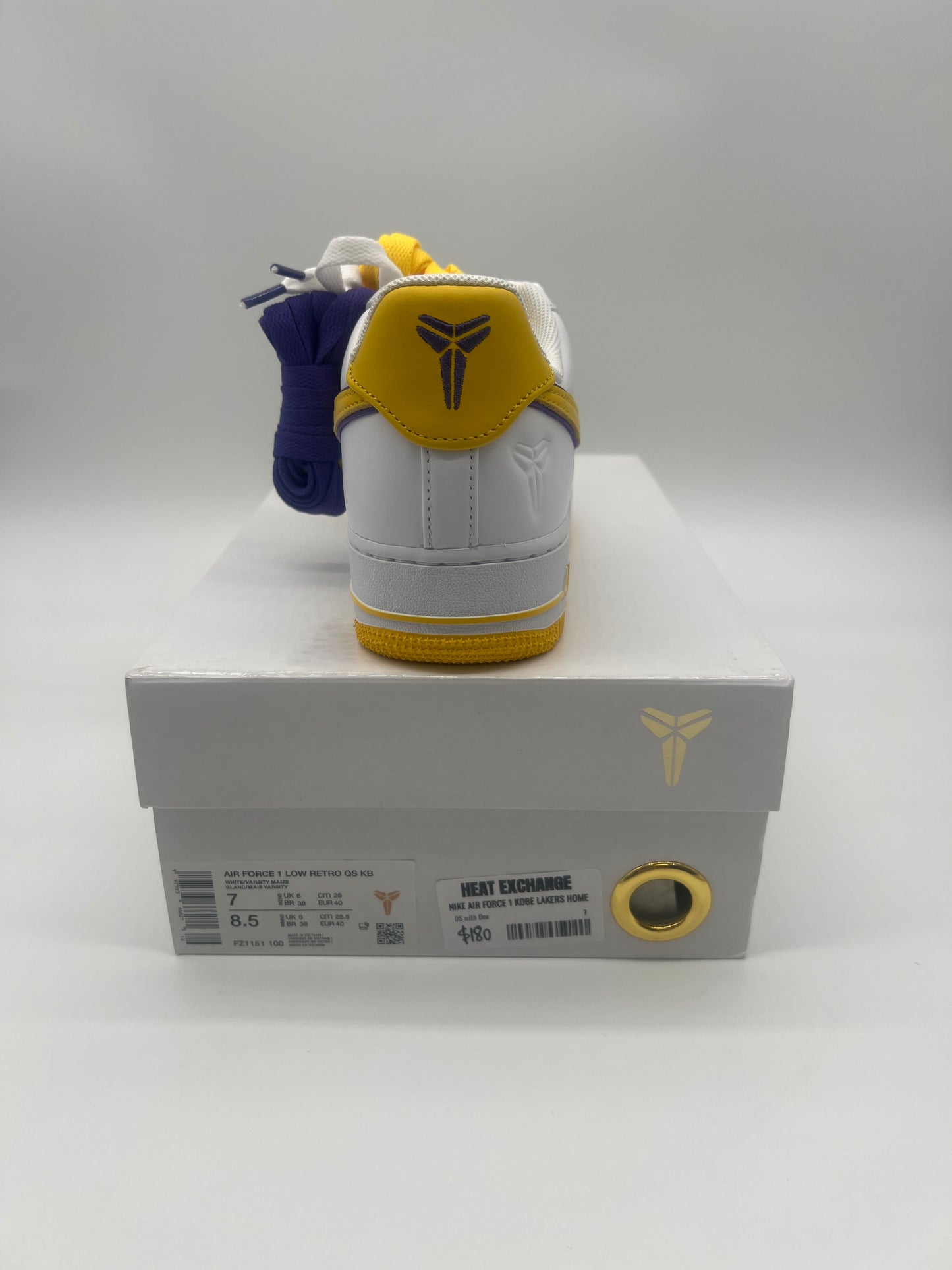 Nike Air Force 1 Kobe Lakers Home
