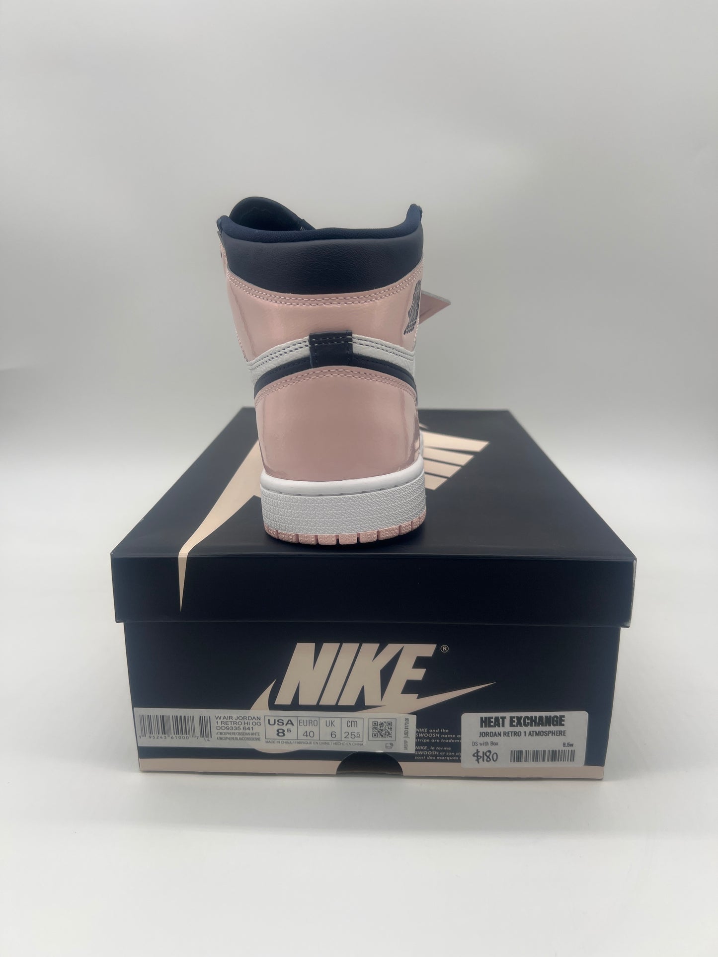 Jordan Retro 1 Atmosphere