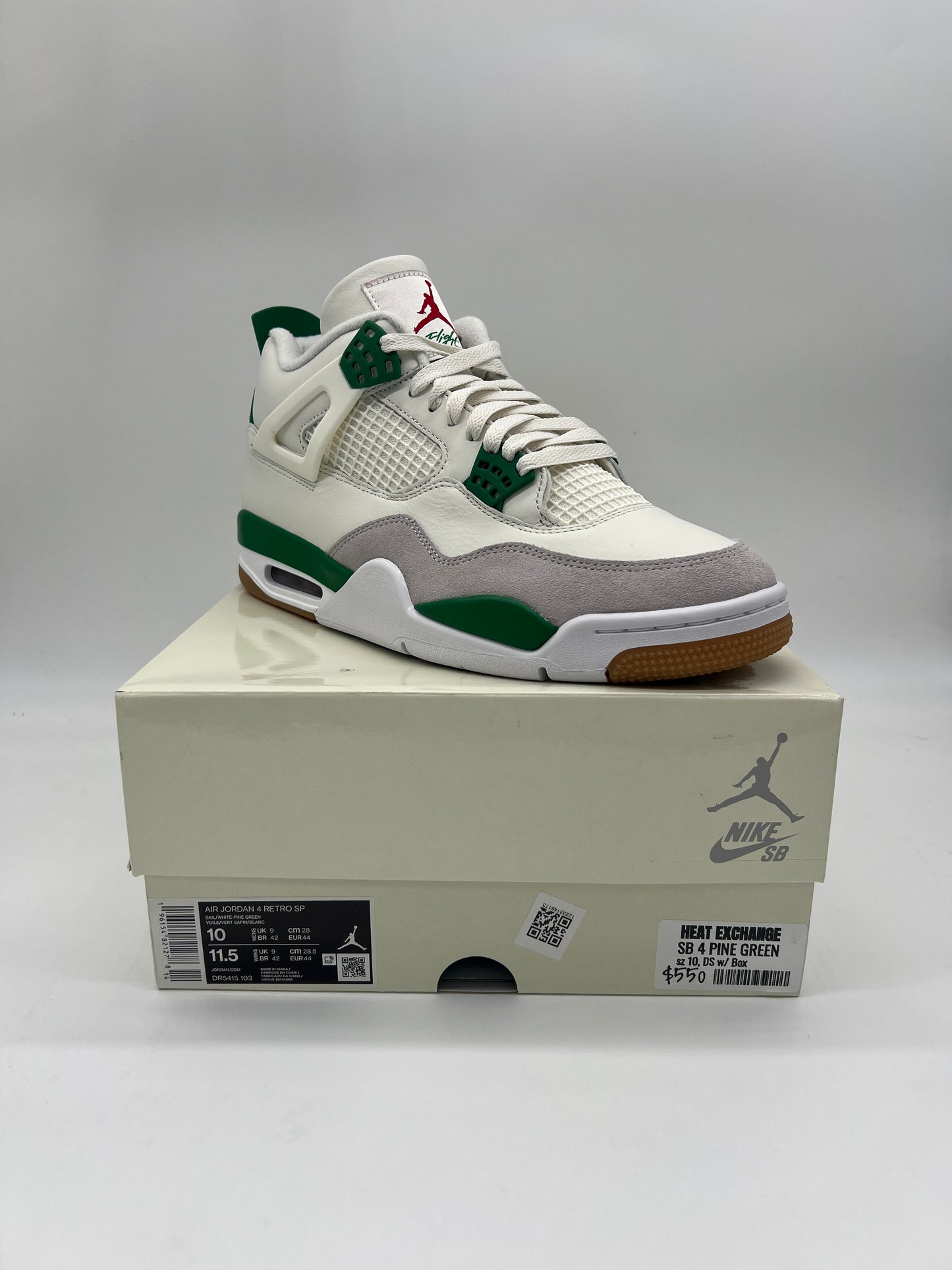 Jordan 4 Retro SB Pine Green