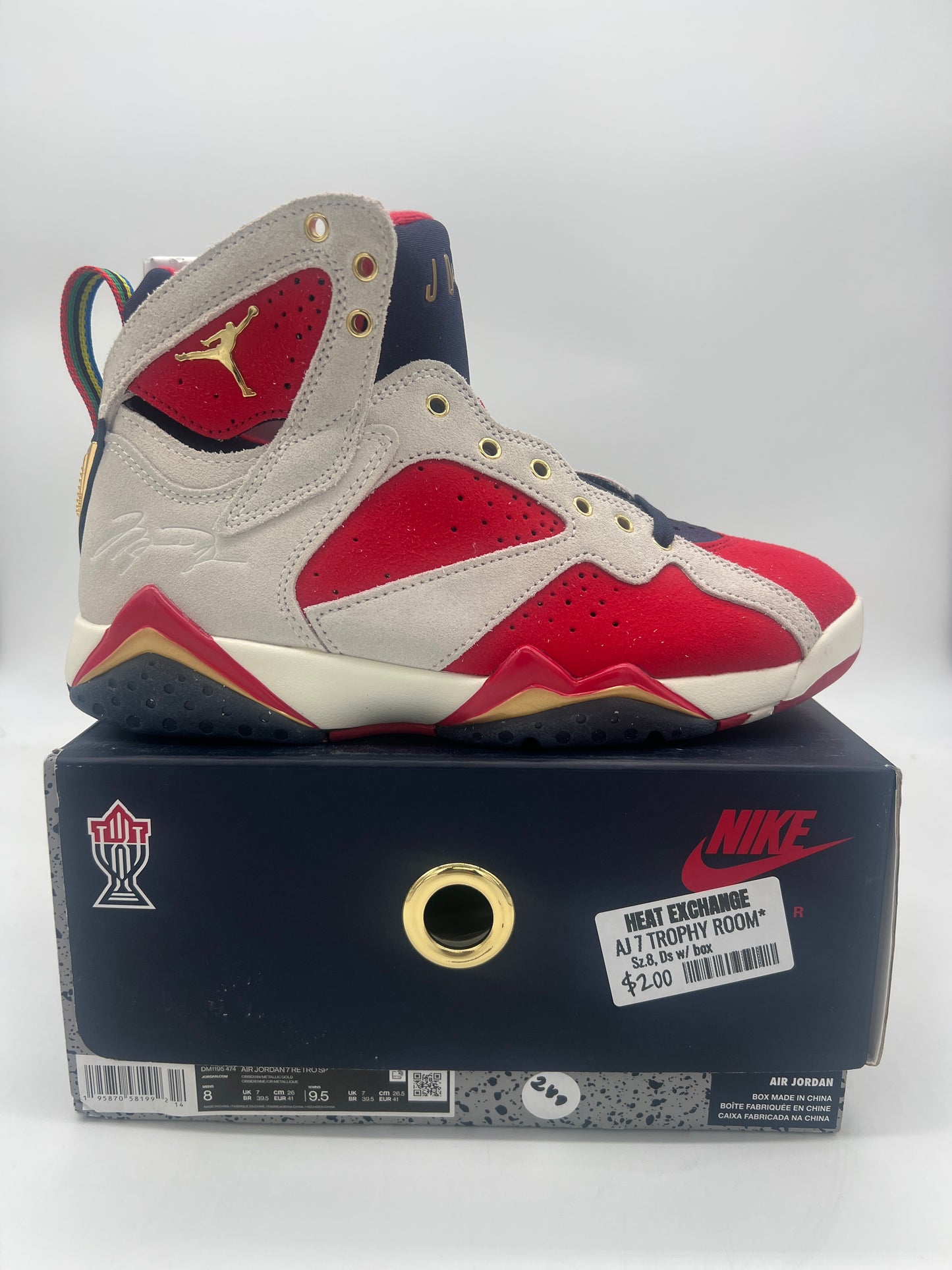 Aj 7 Trophy Room*