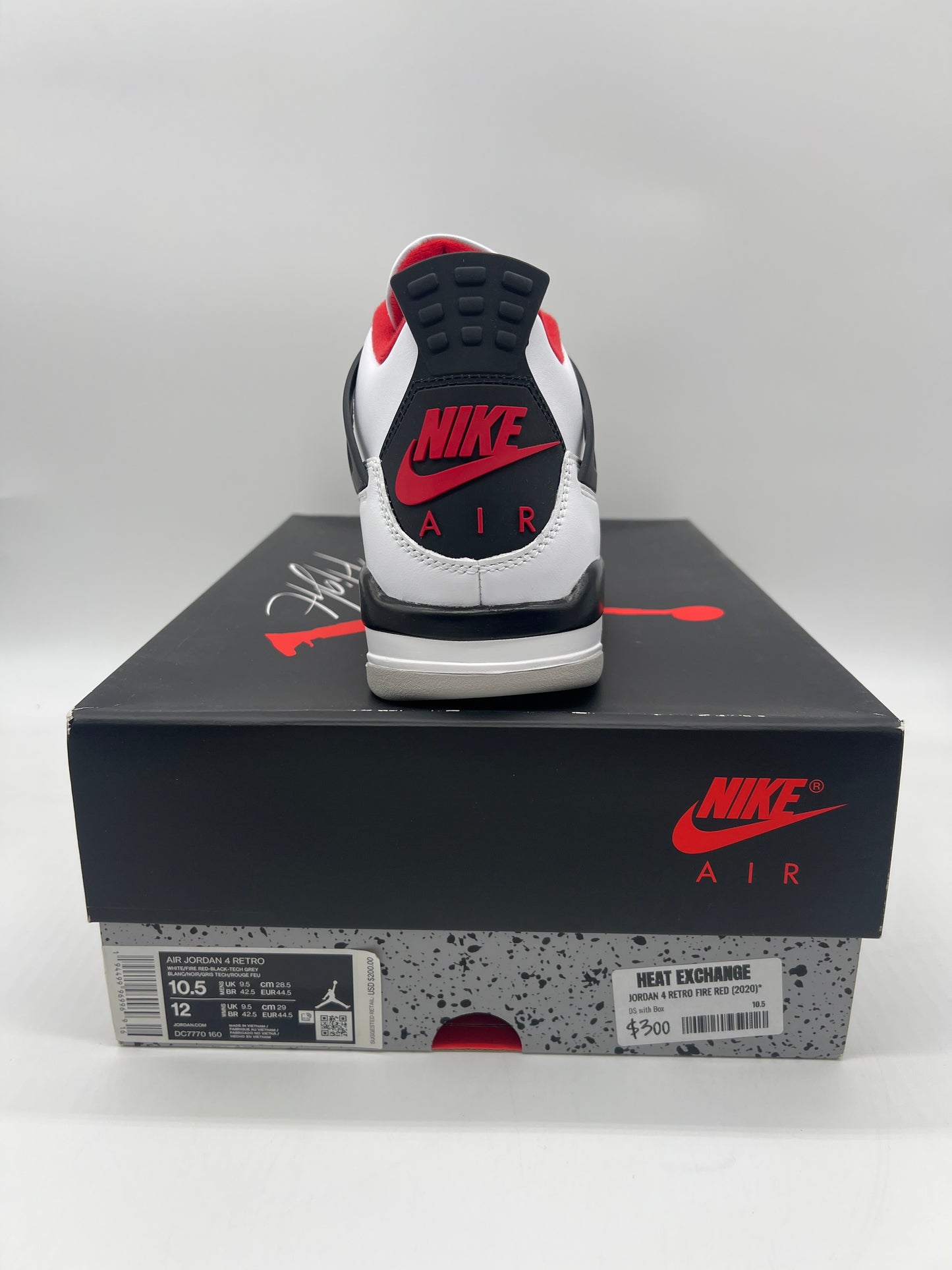 Jordan 4 Retro Fire Red (2020)*