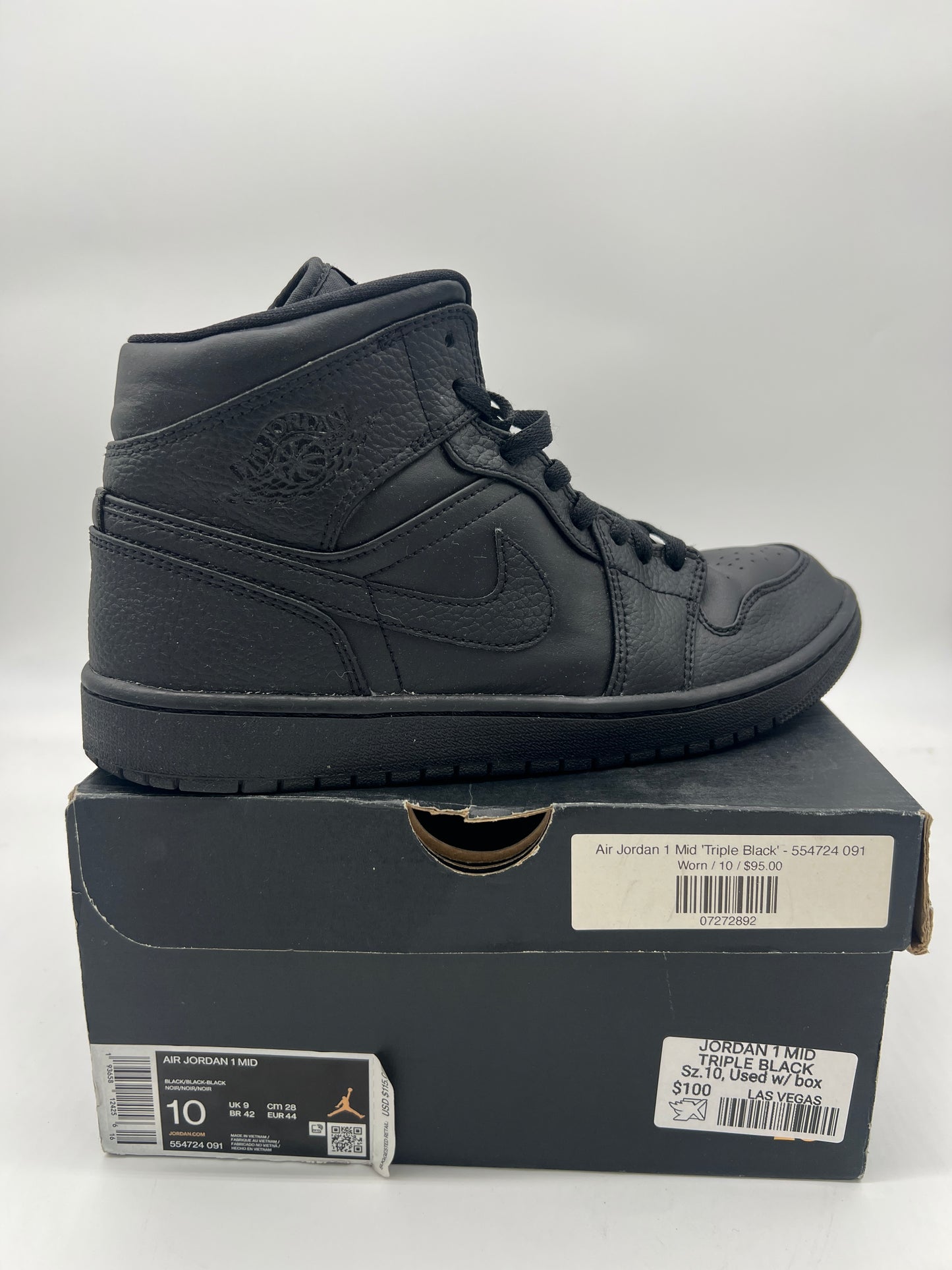 Jordan 1 Mid Triple Black