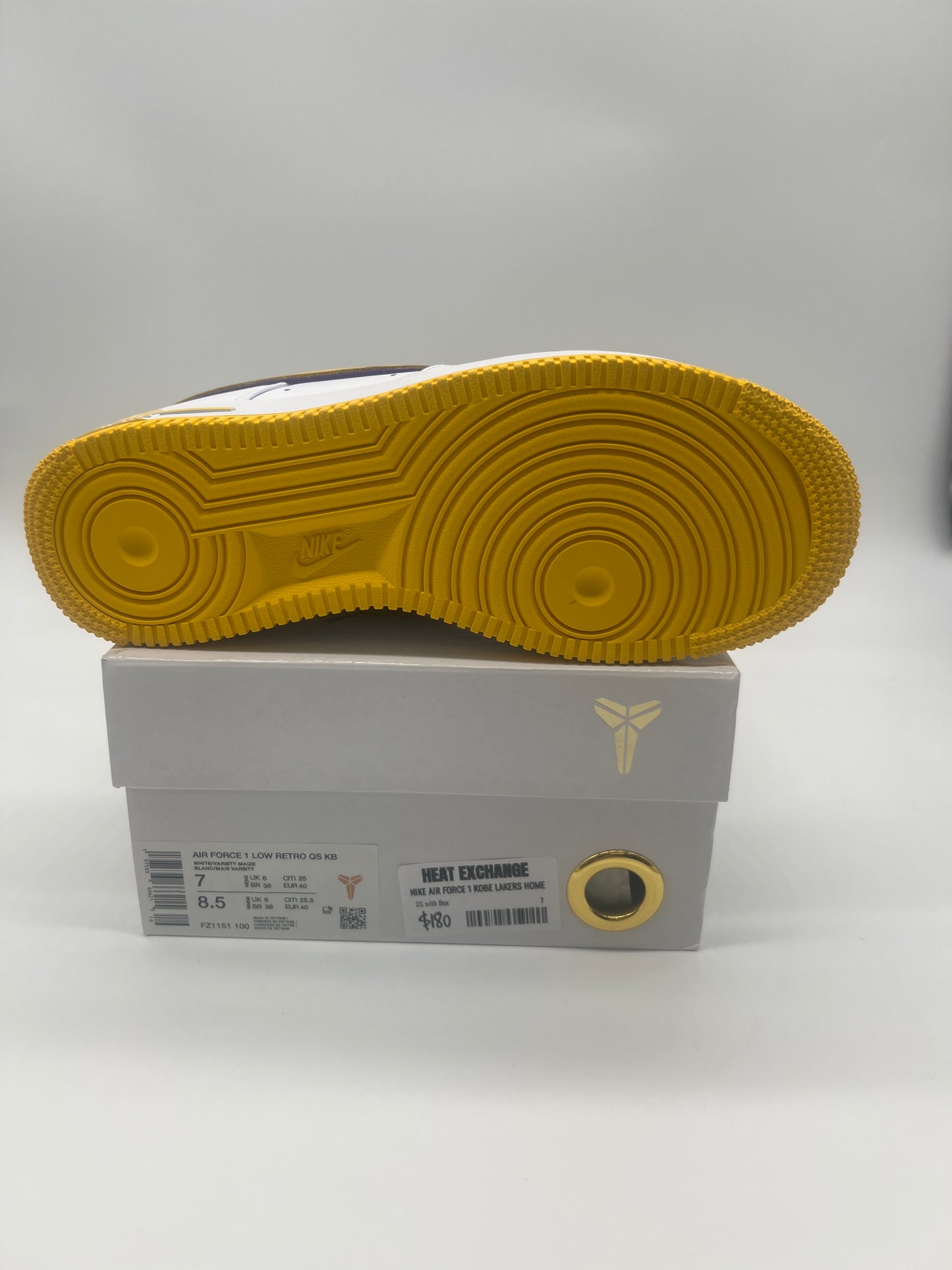 Nike Air Force 1 Kobe Lakers Home