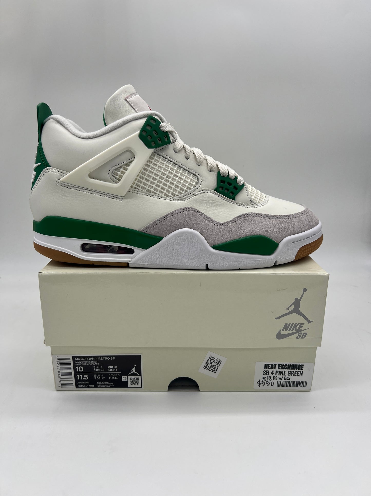 Jordan 4 Retro SB Pine Green