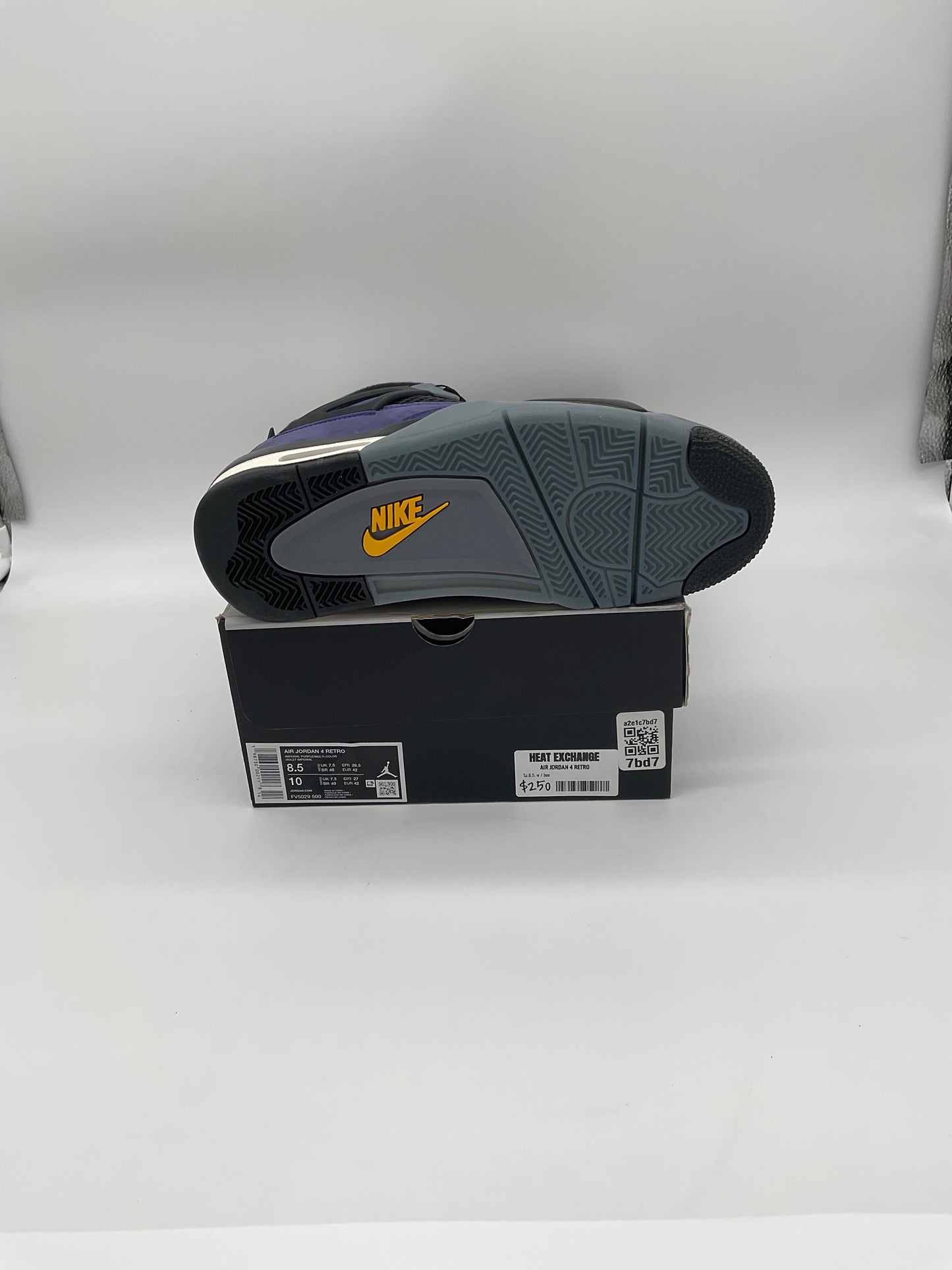 Jordan Retro 4 Laker