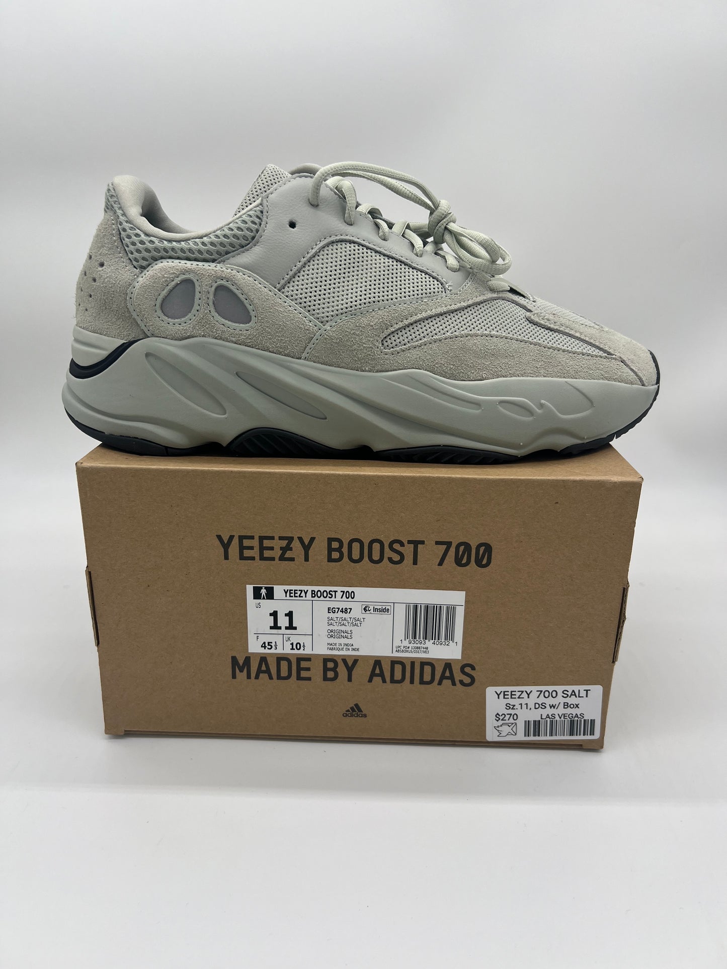 Yeezy 700 Salt