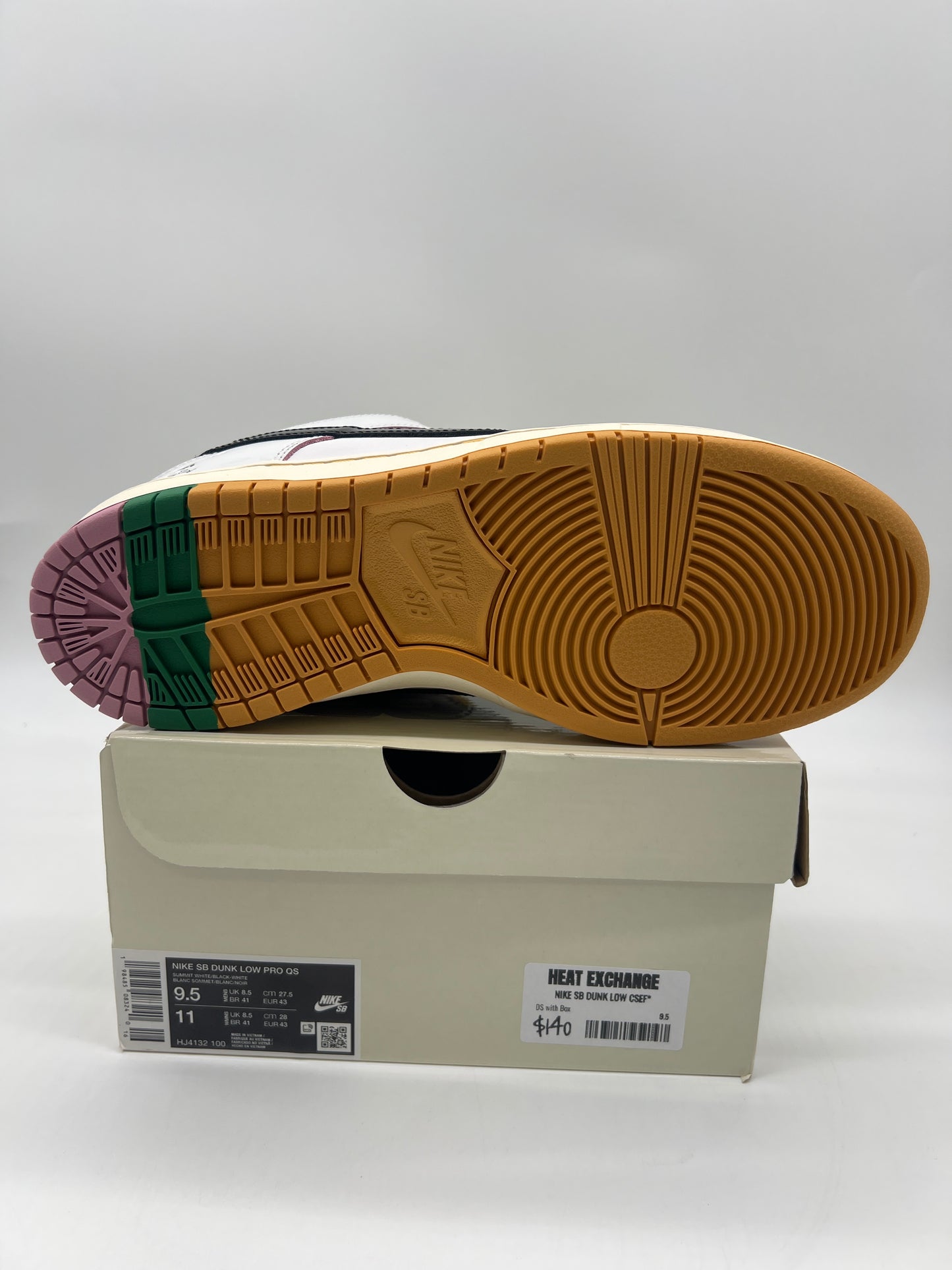 Nike SB Dunk Low CSEF*