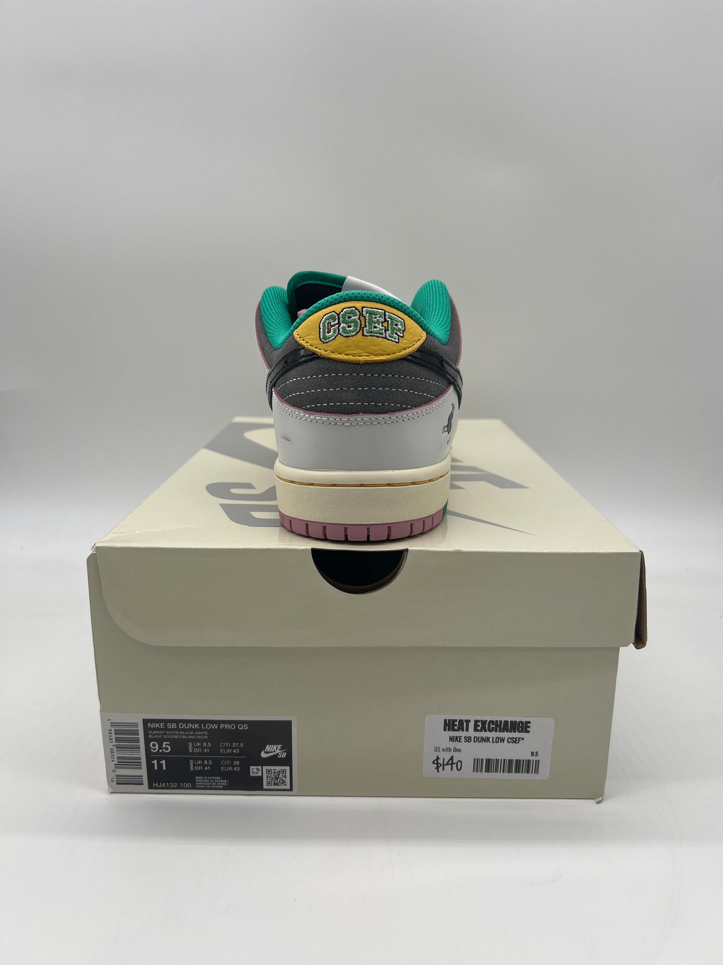 Nike SB Dunk Low CSEF*