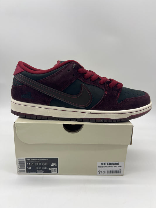 Nike SB Dunk Low Riot Skate Shop*