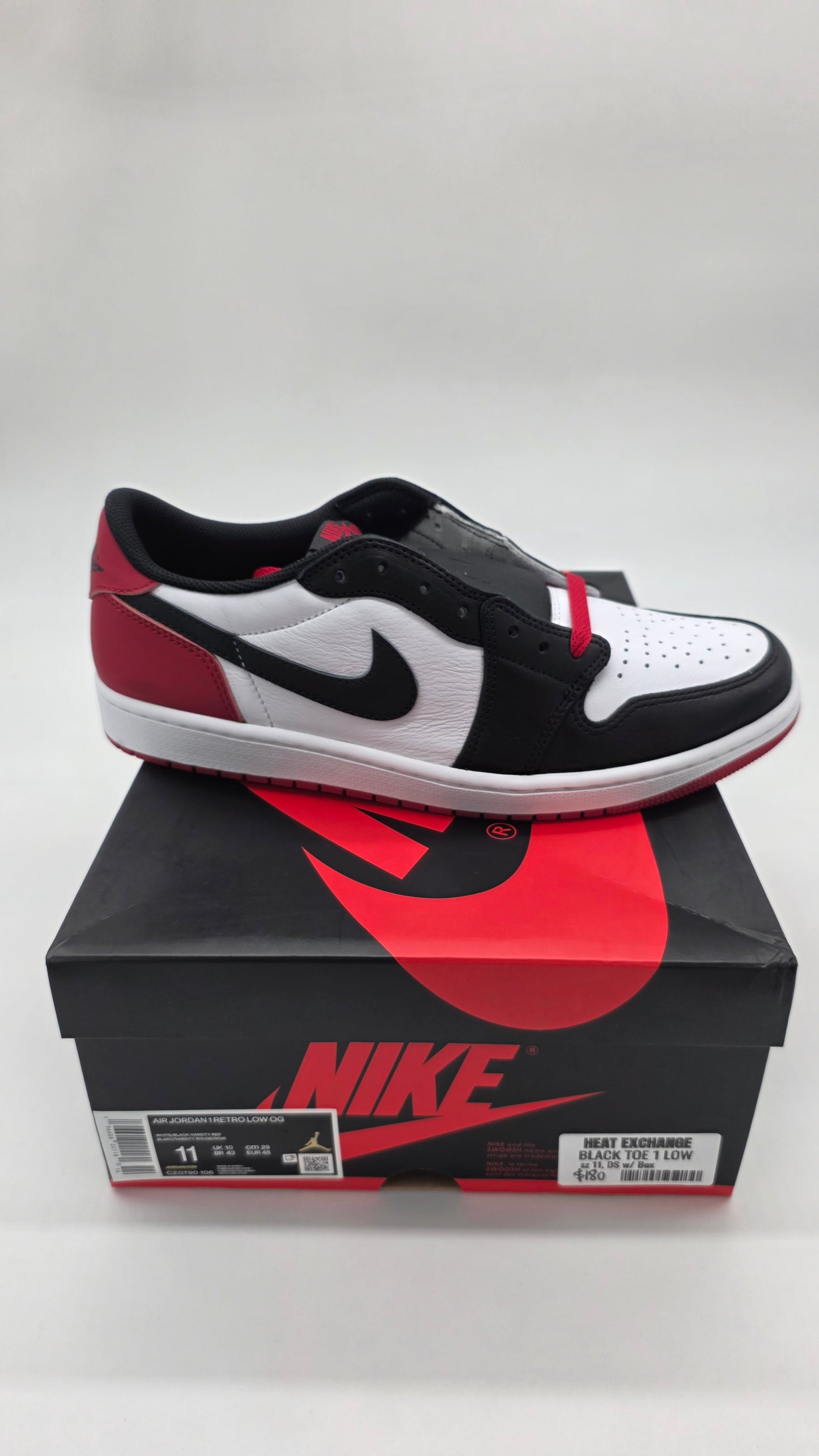 Jordan 1 Low Black Toe